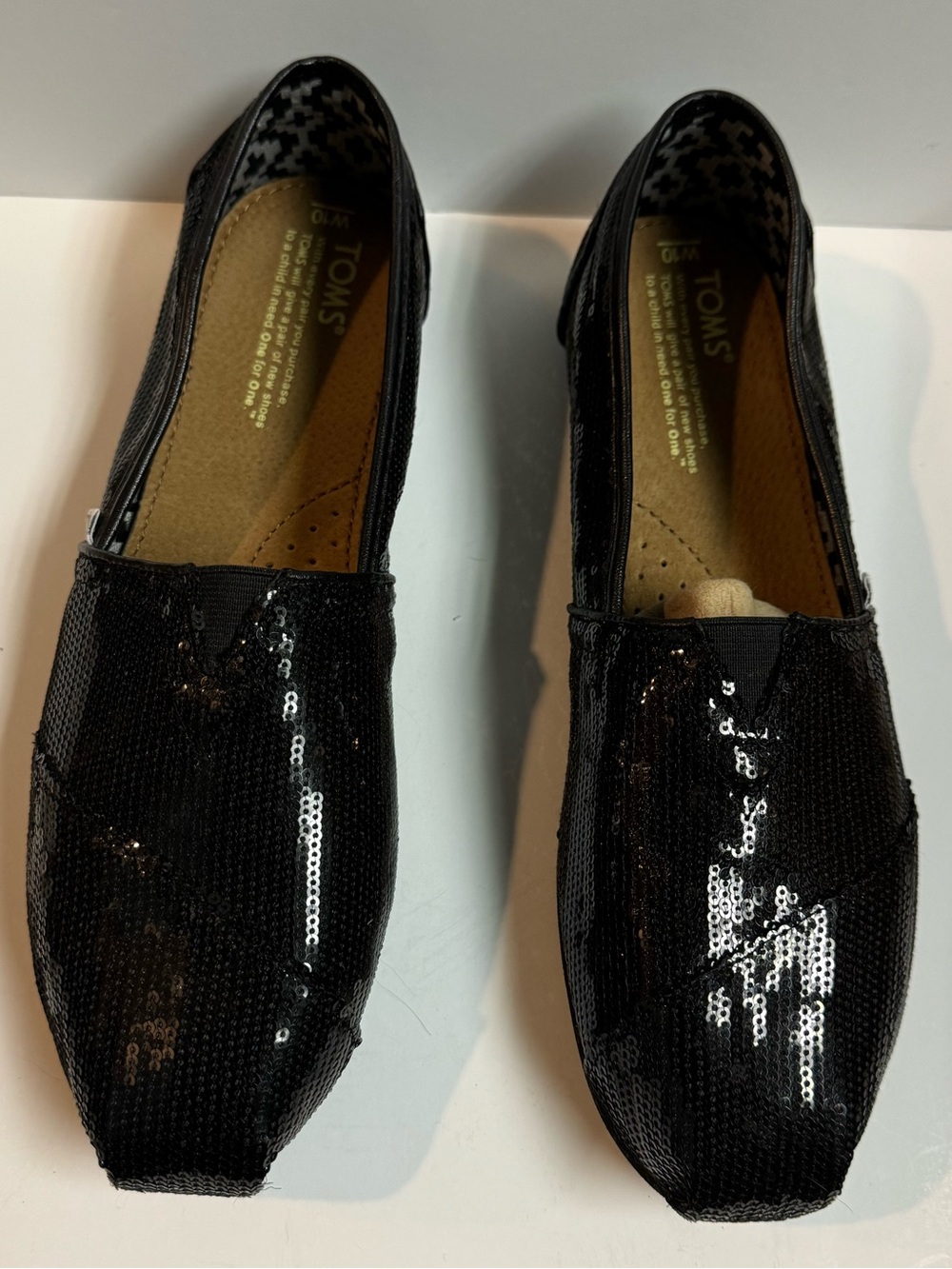 TOMS Women's Classic Alpargata shoes - Size 10